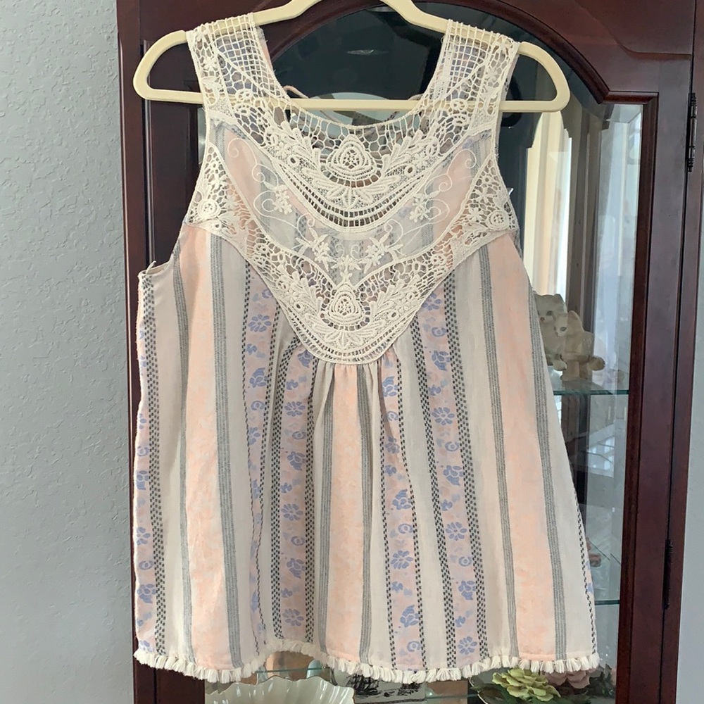 Women’s Blu Pepper Crochet Detail Tank Top Size L